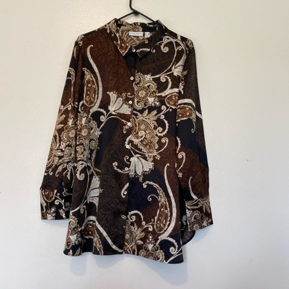 Susan Graver full button up silky feeling long sleeve collard shirt 1x